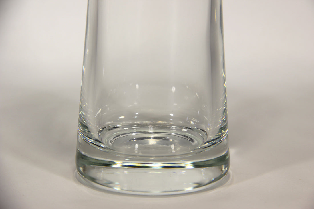 St Jean L'Alchimiste Brewery Pilsner Glass FR Box Can Quebec Lys Flowers Logo L009591