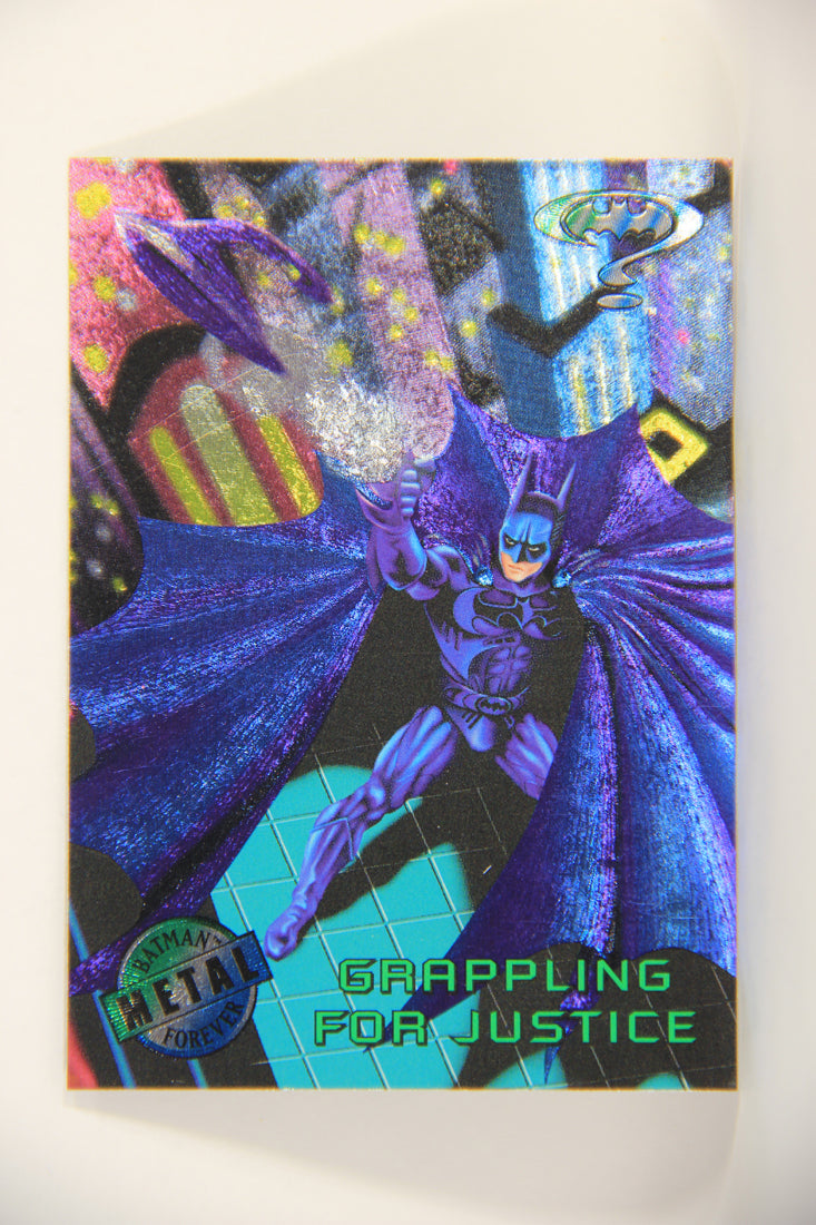 Batman Forever Metal 1995 Trading Card #40 Grappling For Justice L010351