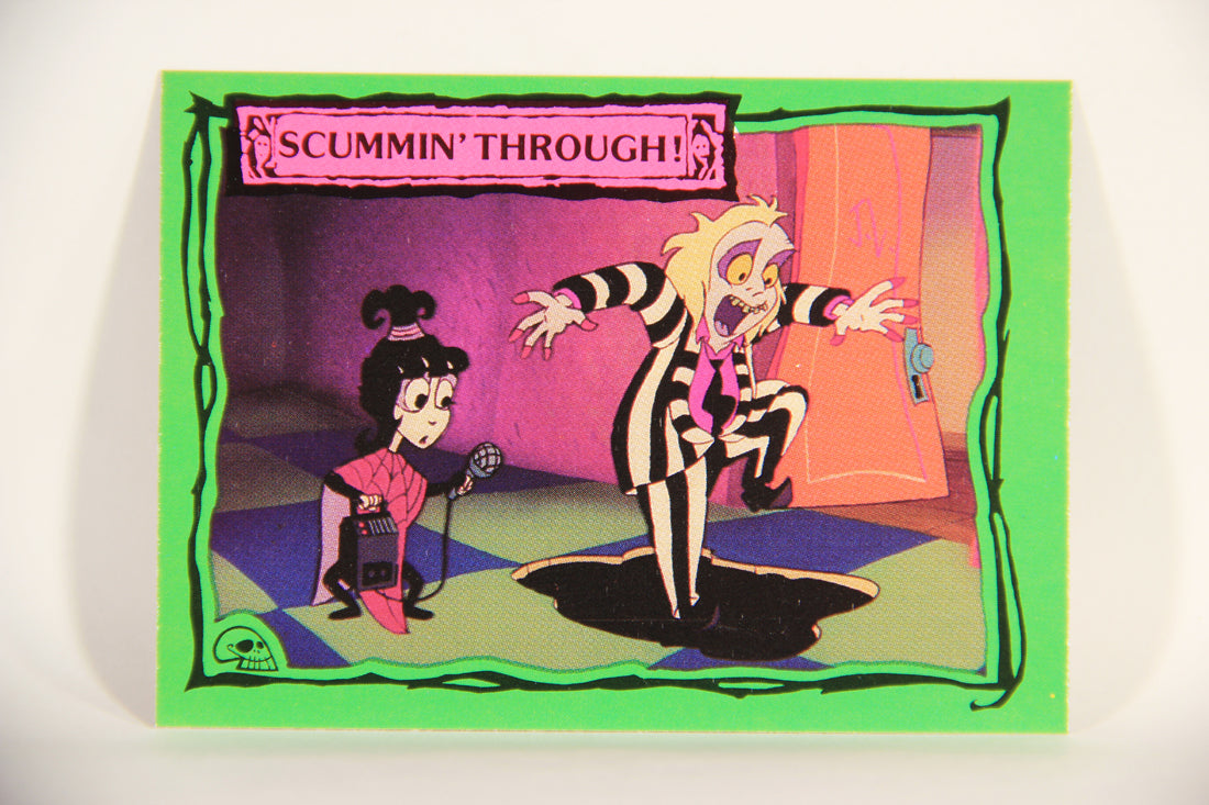 Beetlejuice 1990 Trading Card #54 Scummin' Through ENG L012161
