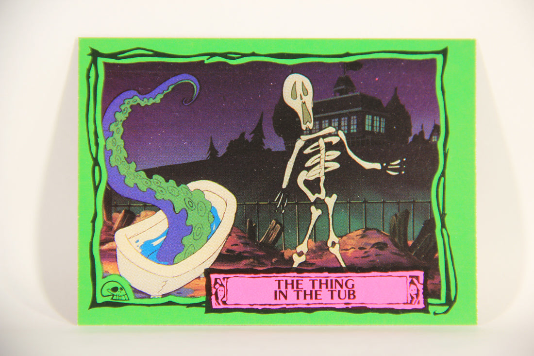 Beetlejuice 1990 Trading Card #58 The Thing In The Tub ENG L012165