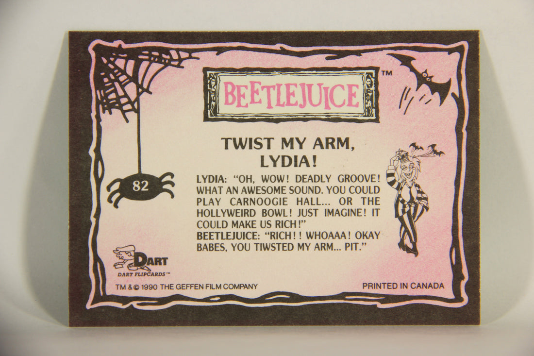 Beetlejuice 1990 Trading Card #82 Twist My Arm Lydia ENG L012189