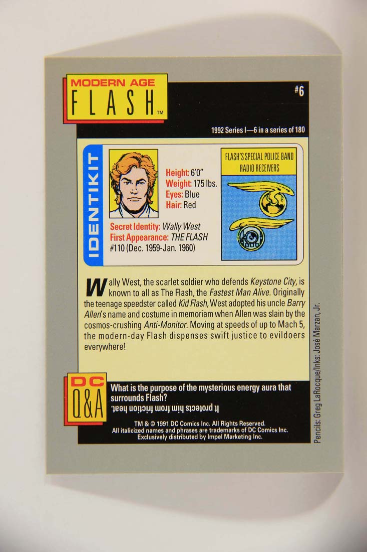 DC Cosmic 1991 Trading Card #6 Flash's Special Police Band Radio Receivers L013565