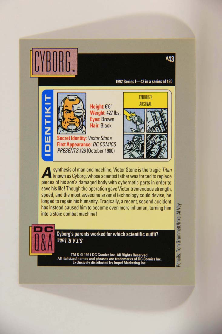DC Cosmic 1991 Trading Card #43 Cyborg's Arsenal L013602