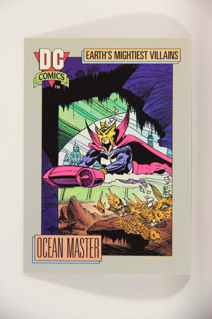DC Cosmic 1991 Trading Card #101 Ocean Master's Oxygen-Filtering Helmet L013660