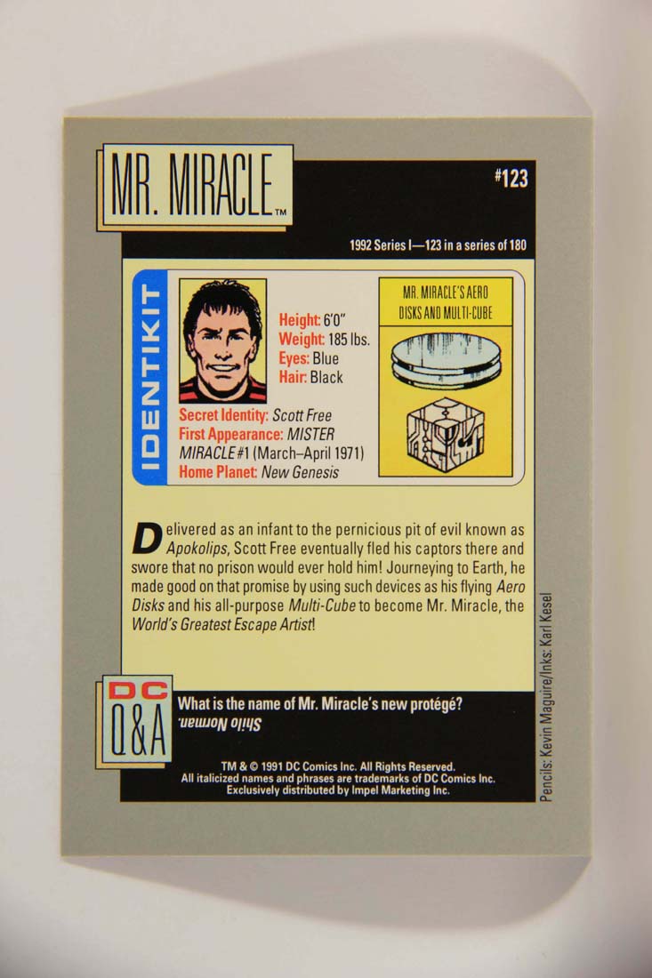 DC Cosmic 1991 Trading Card #123 Mr. Miracle's Aero Disks And Multi-Cube L013682