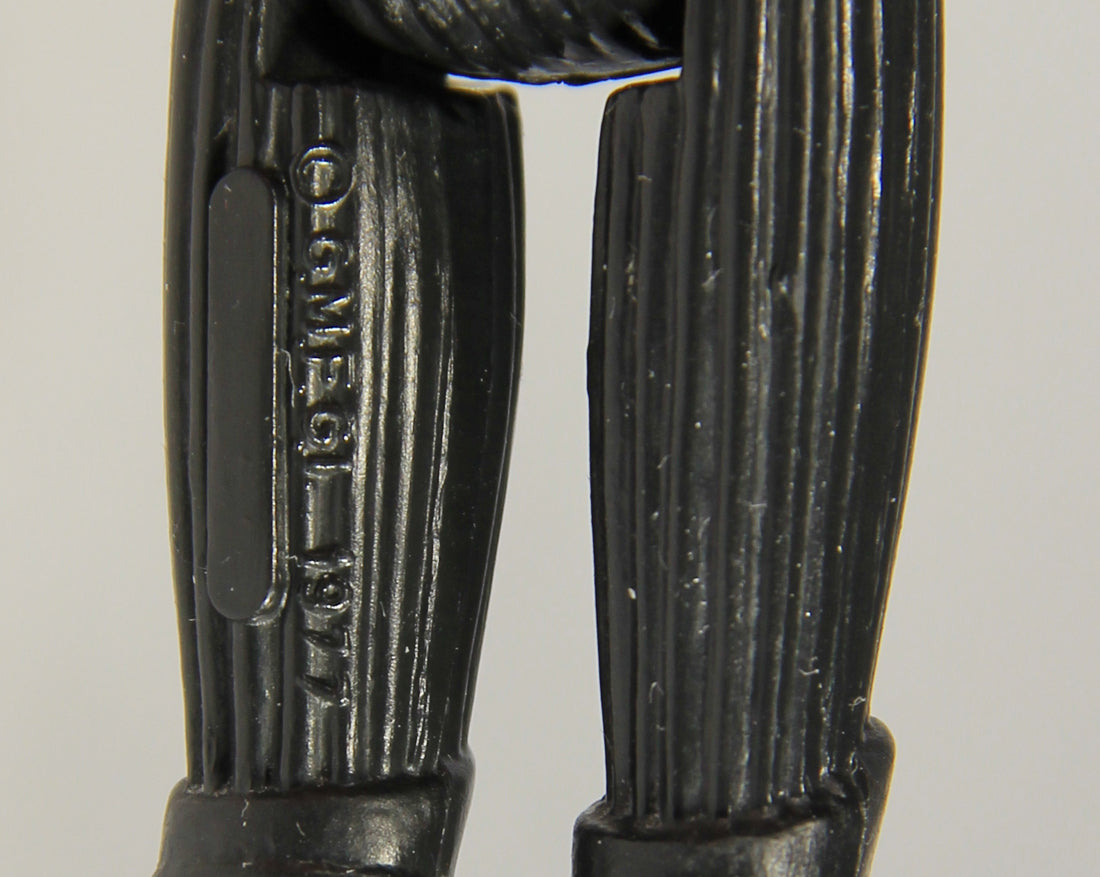 Star Wars Darth Vader 1977 Action Figure DAMAGED No COO Raised Bar I-2a Kader L015633