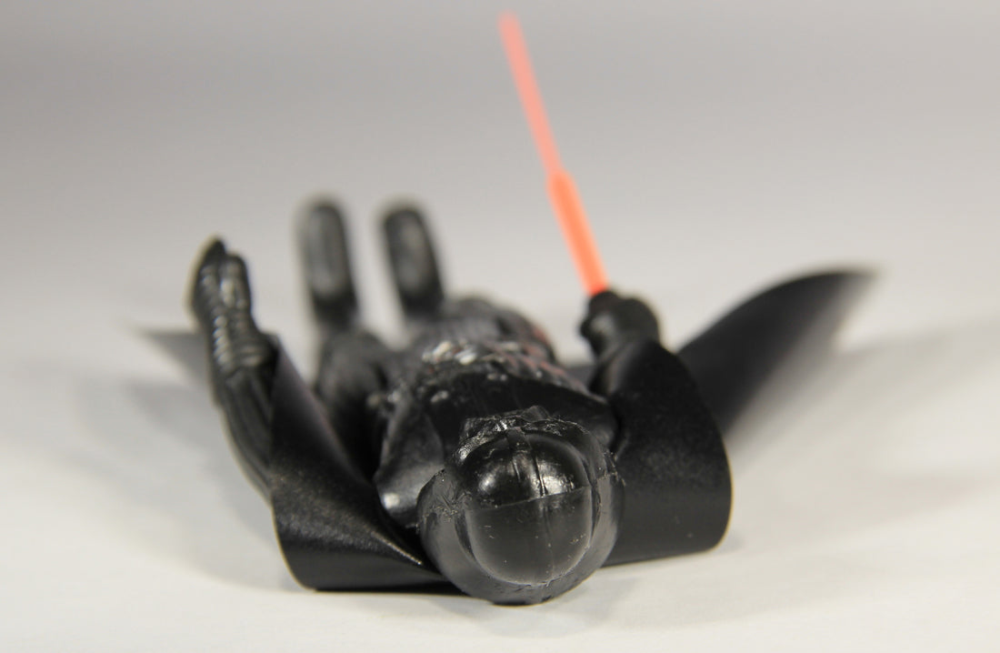 Star Wars Darth Vader 1977 Action Figure DAMAGED No COO Raised Bar I-2a Kader L015633