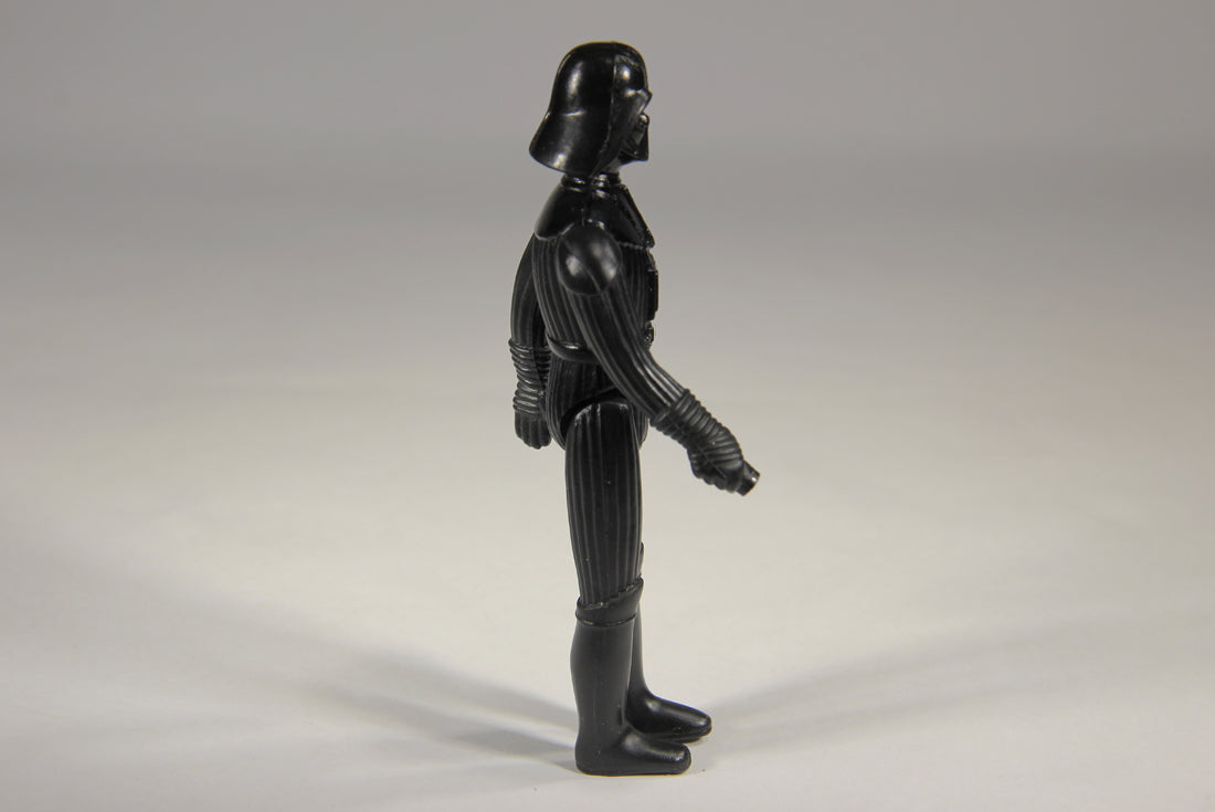 Star Wars Darth Vader 1977 Action Figure DAMAGED No COO Raised Bar I-2a Kader LIGHT DAMAGE L016003