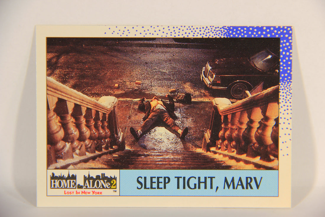 Home Alone 2 Lost In New York 1992 Trading Card #42 Sleep Tight Marv ENG L016912