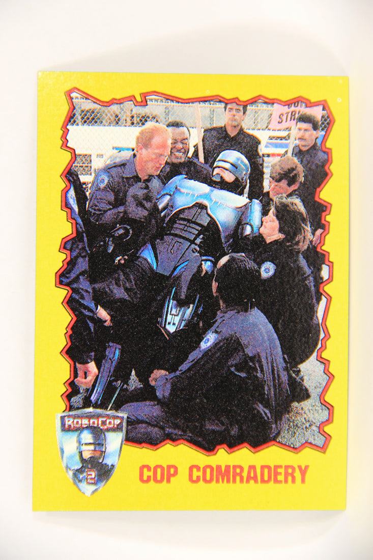 RoboCop 2 Topps 1990 Trading Card #52 Cop Comradery ENG L017281