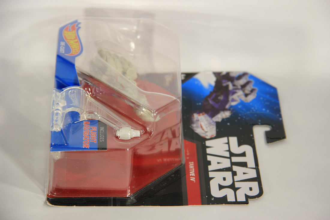Star Wars Hot Wheels Die-Cast Flight Navigator #27 Tantive IV New Sealed L017567