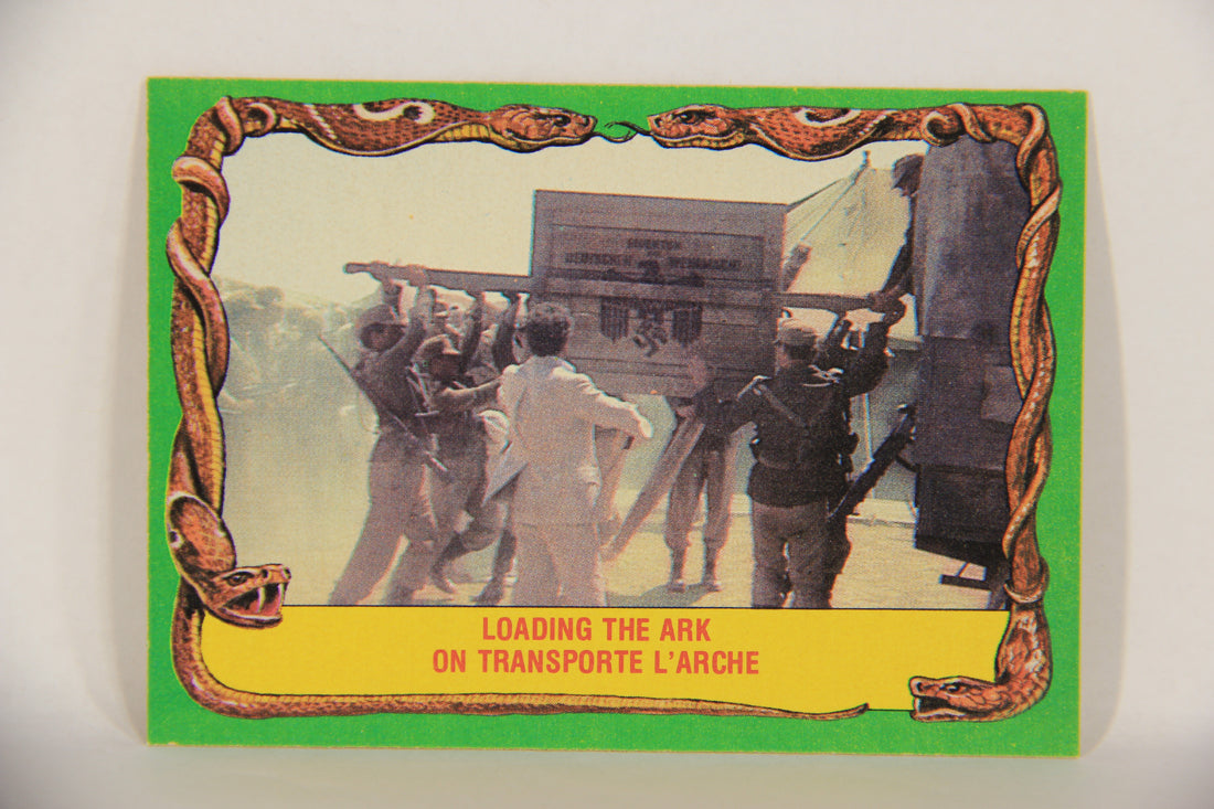 Raiders Of The Lost Ark 1981 Trading Card #62 Loading The Ark FR-ENG OPC L017988