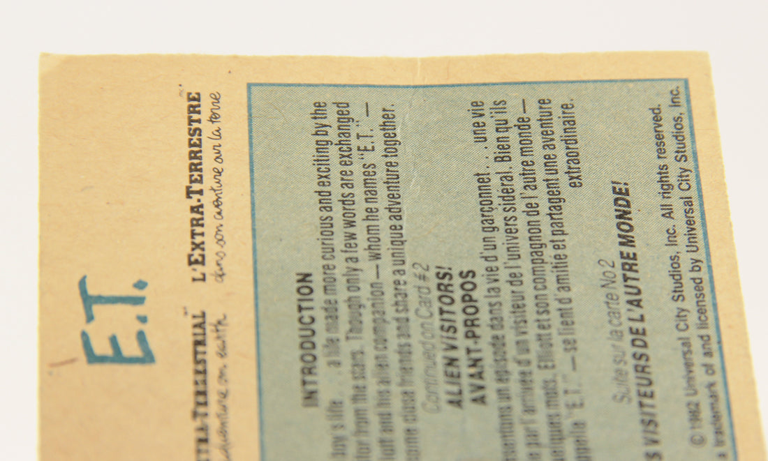 E.T. The Extra-Terrestrial 1982 Trading Card #1 E.T. The Extra-Terrestrial FR-ENG OPC L018028