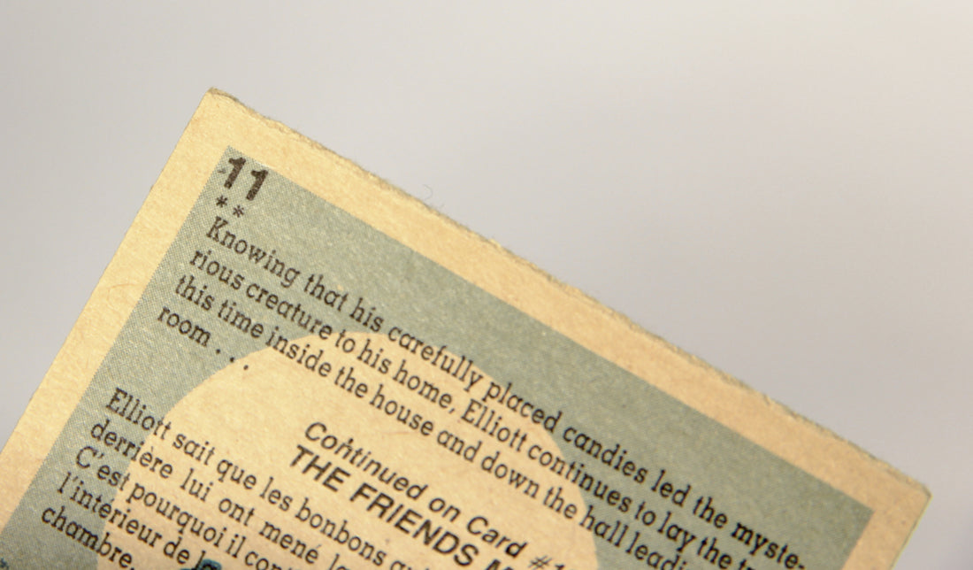 E.T. The Extra-Terrestrial 1982 Trading Card #11 A Trail Of Candy FR-ENG OPC L018038