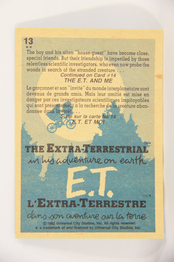 E.T. The Extra-Terrestrial 1982 Trading Card #13 A Boy's Best Friend FR-ENG OPC L018040