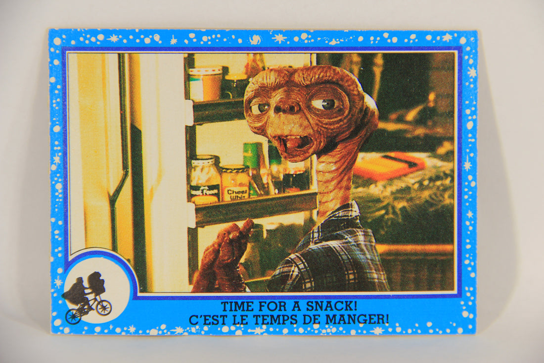 E.T. The Extra-Terrestrial 1982 Trading Card #26 Time For A Snack FR-ENG OPC L018053