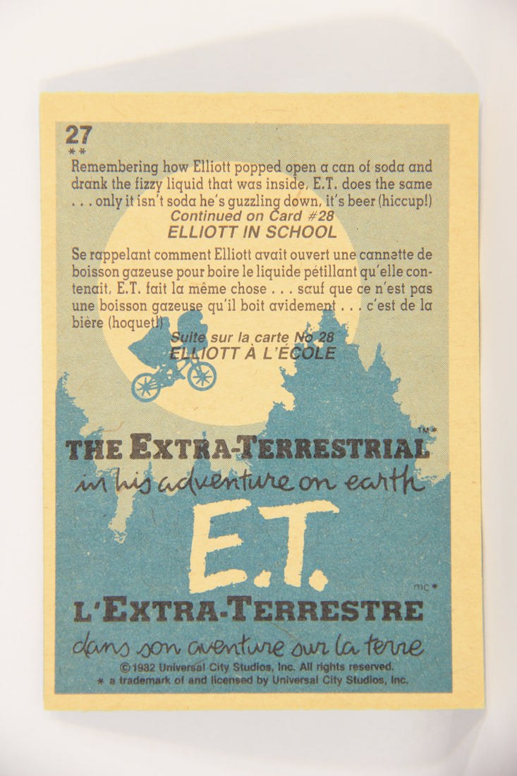E.T. The Extra-Terrestrial 1982 Trading Card #27 Unearthly Thirst FR-ENG OPC L018054