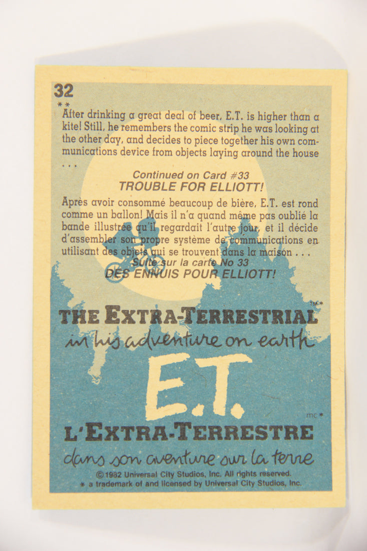 E.T. The Extra-Terrestrial 1982 Trading Card #32 The Tipsy Alien FR-ENG OPC L018059