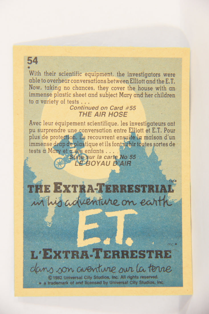 E.T. The Extra-Terrestrial 1982 Trading Card #54 Sterilizing The House FR-ENG OPC L018081