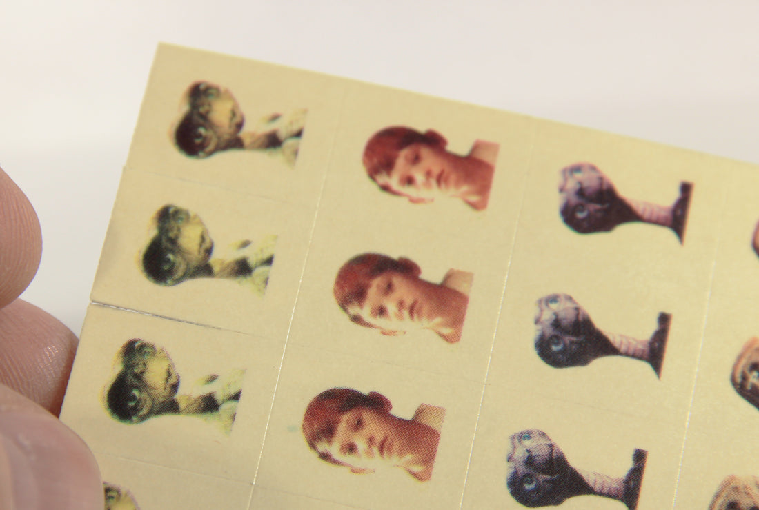 E.T. The Extra-Terrestrial 1982 Trading Card Sticker #8 E.T. - Elliot - Gertie L018122