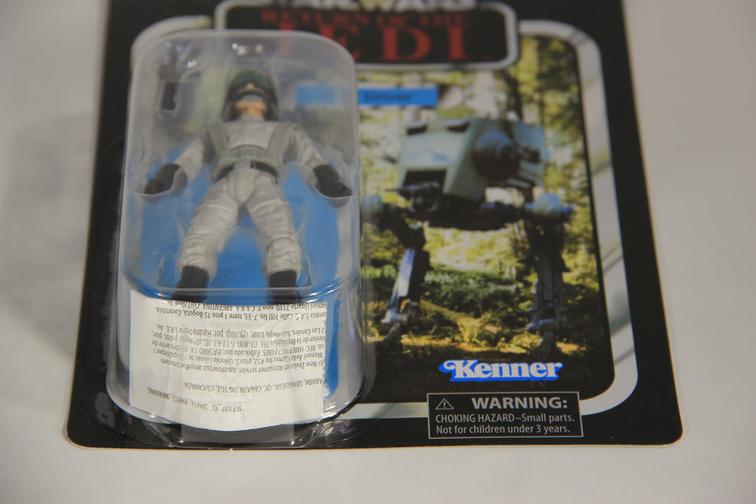 Star Wars AT-ST Driver Vintage Collection VC192 ROTJ Exclusive 50th Anniversary MOC L018145