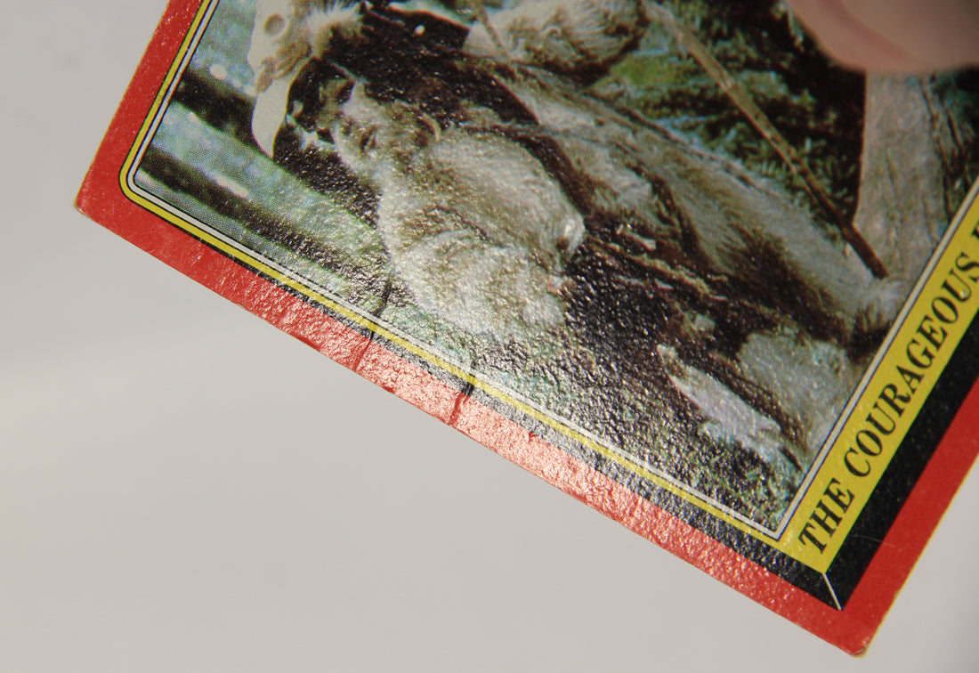 Star Wars ROTJ 1983 Trading Card #103 The Courageous Ewoks ENG Topps L018990