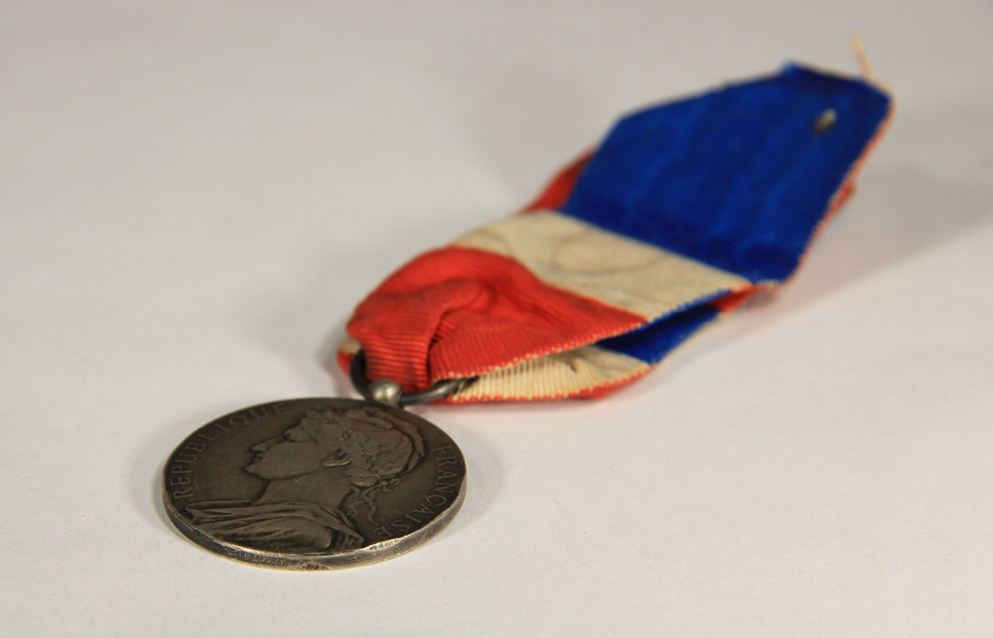 France 1886 Médaille D'Honneur Du Ministère Du Commerce Et De L'Industrie L019465