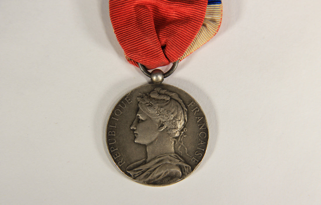 France 1886 Médaille D'Honneur Du Ministère Du Commerce Et De L'Industrie L019465