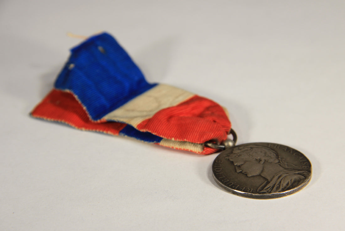 France 1886 Médaille D'Honneur Du Ministère Du Commerce Et De L'Industrie L019465