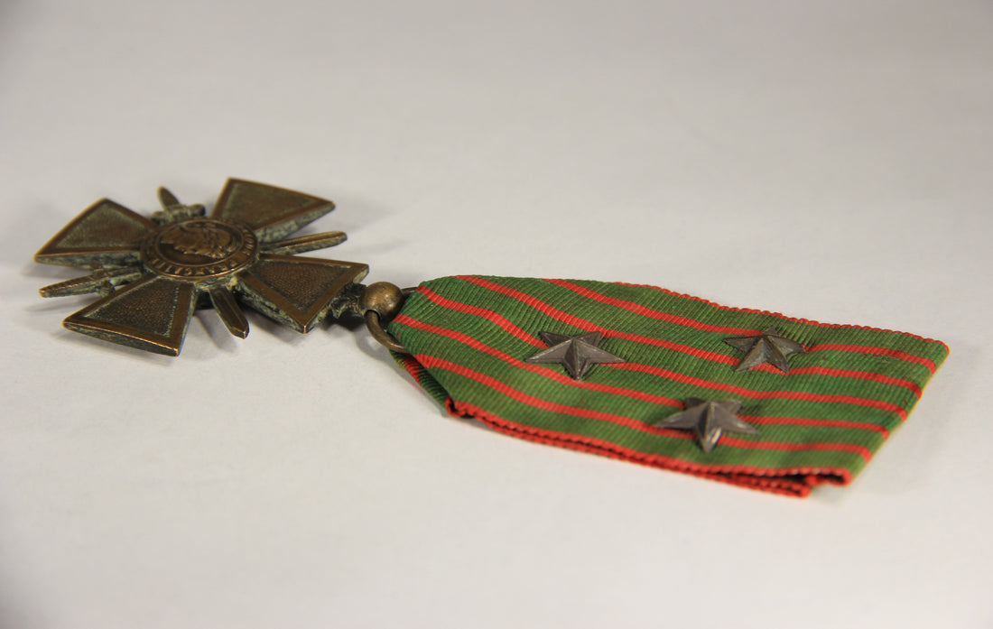 France 1915 WWI Croix De Guerre 1914-1918 - War Cross With 3 Stars - Bronze L019466