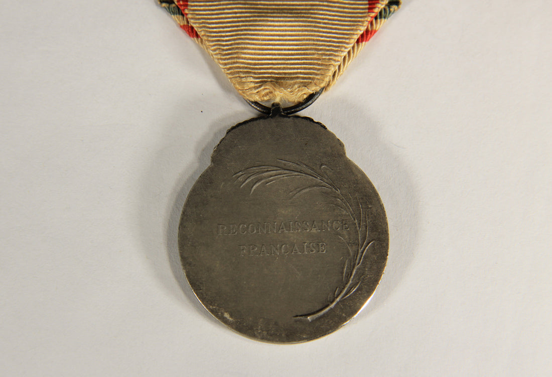 France 1917 WWI Médaille Reconnaissance Française Type 1 - 2e Classe Silver L019469