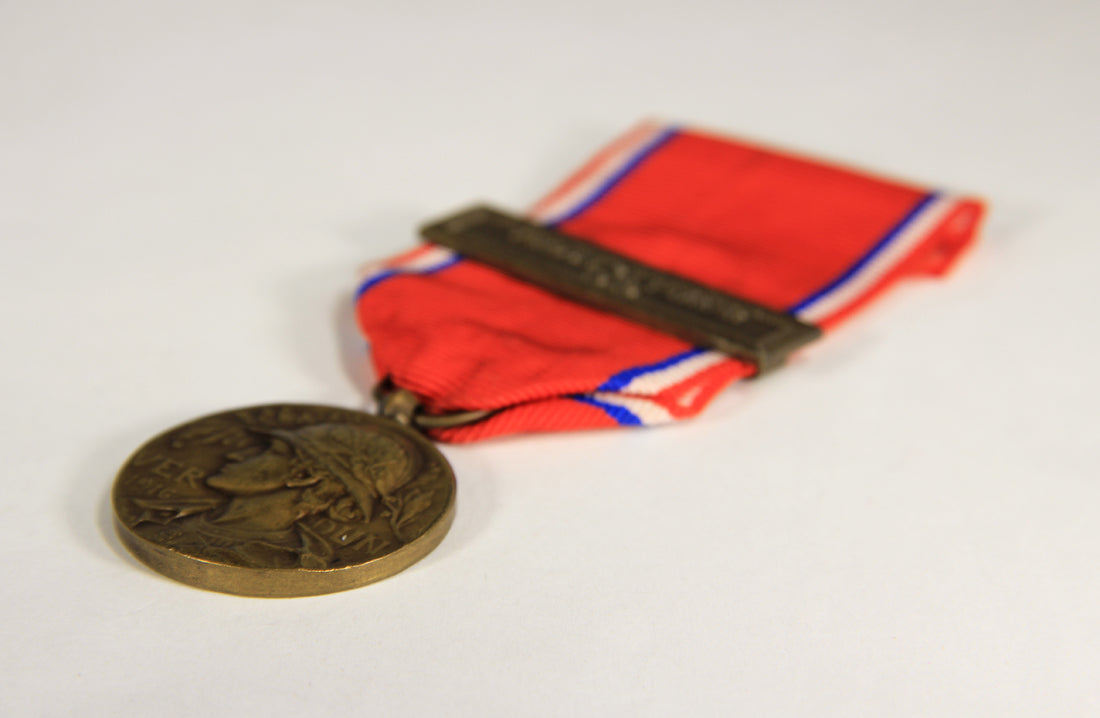 France 1917 WWI Médaille De La Bataille De Verdun Type 3 - Battle Of Verdun - Bronze L019472