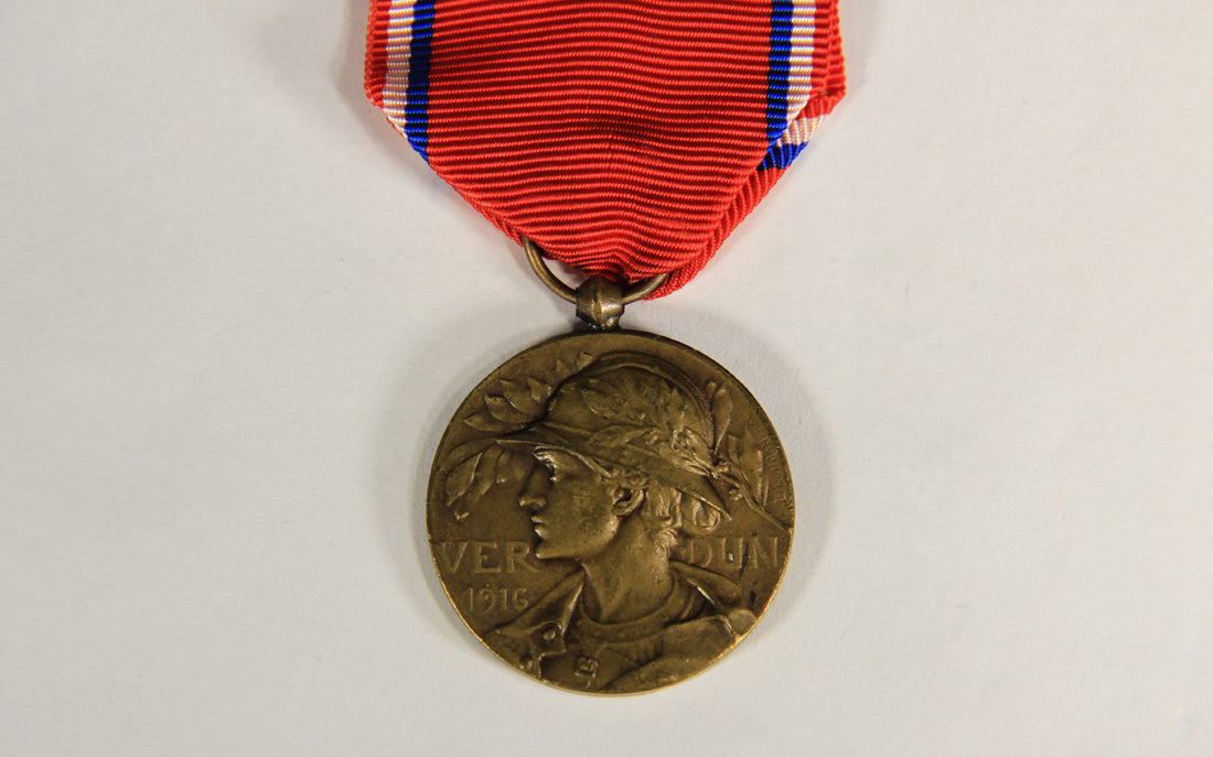 France 1917 WWI Médaille De La Bataille De Verdun Type 3 - Battle Of Verdun - Bronze L019472