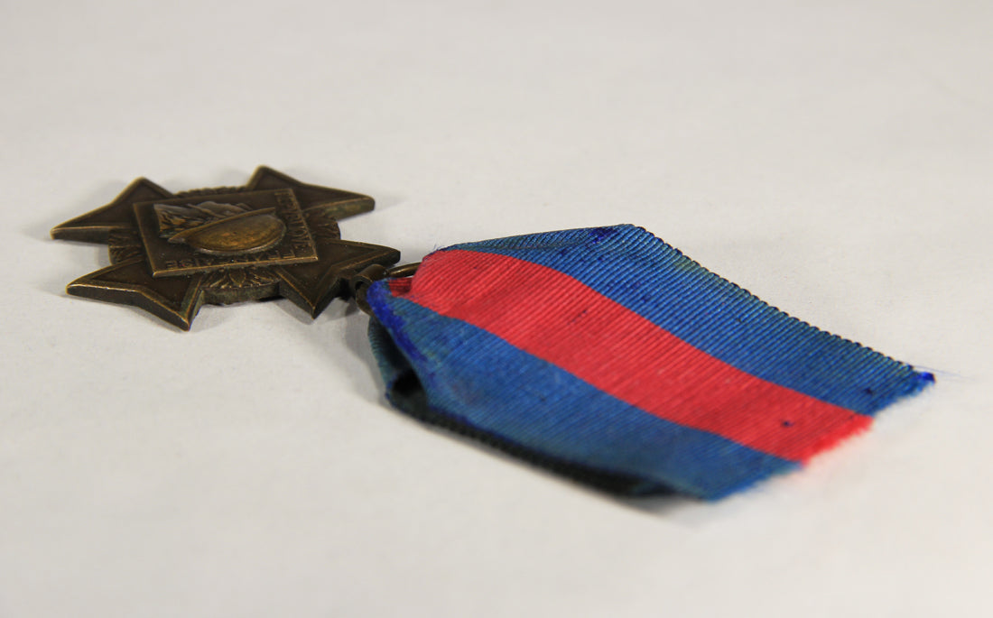 France 1934 WWI Croix Des Services Militaires Volontaires 3e Classse - Bronze L019478