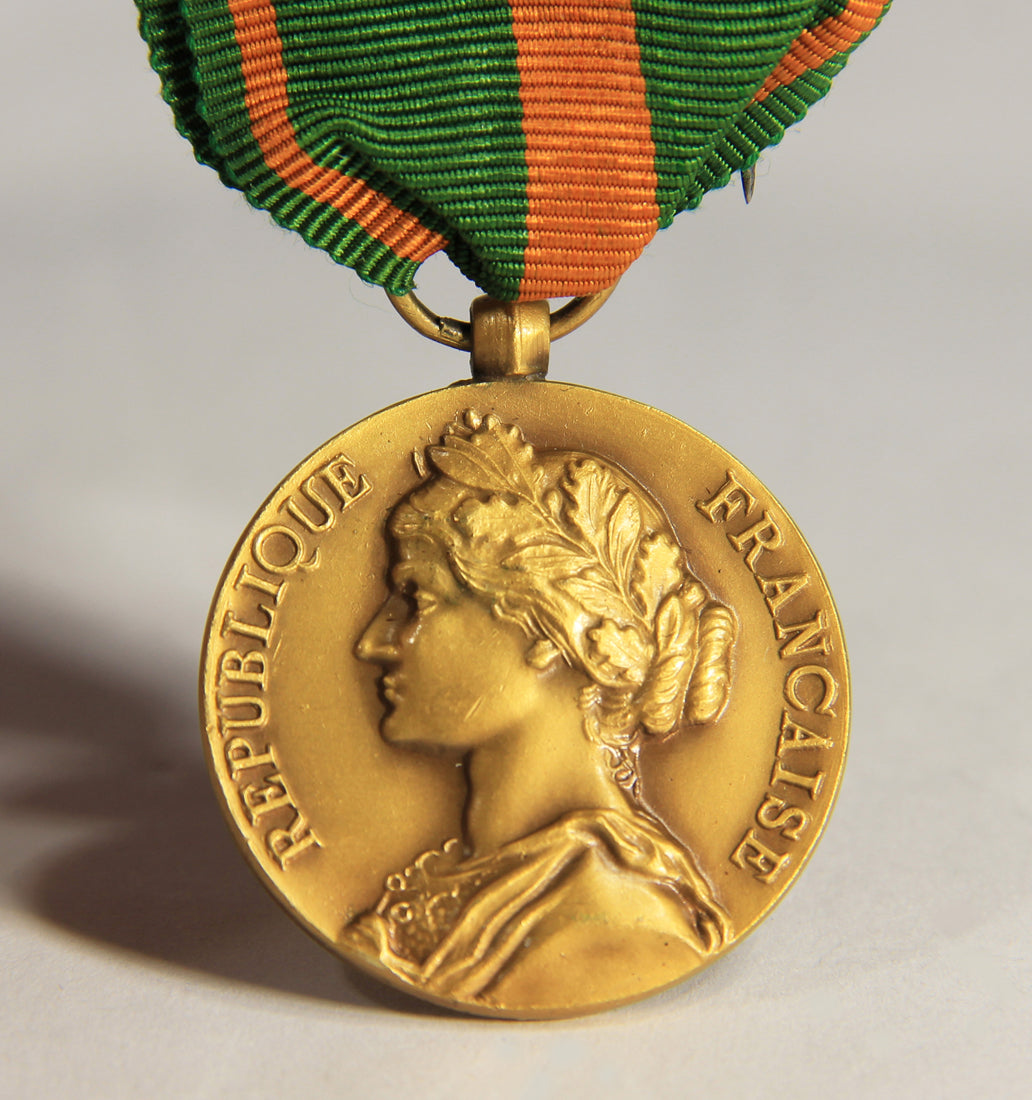 France 1926 War Medal - Médaille Des Évadés - The Escapee's Medal - Bronze L019480
