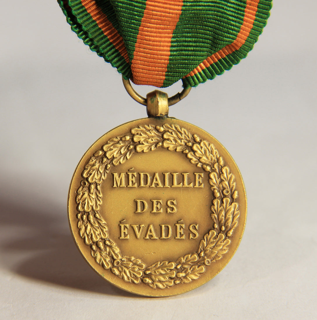 France 1926 War Medal - Médaille Des Évadés - The Escapee's Medal - Bronze L019480
