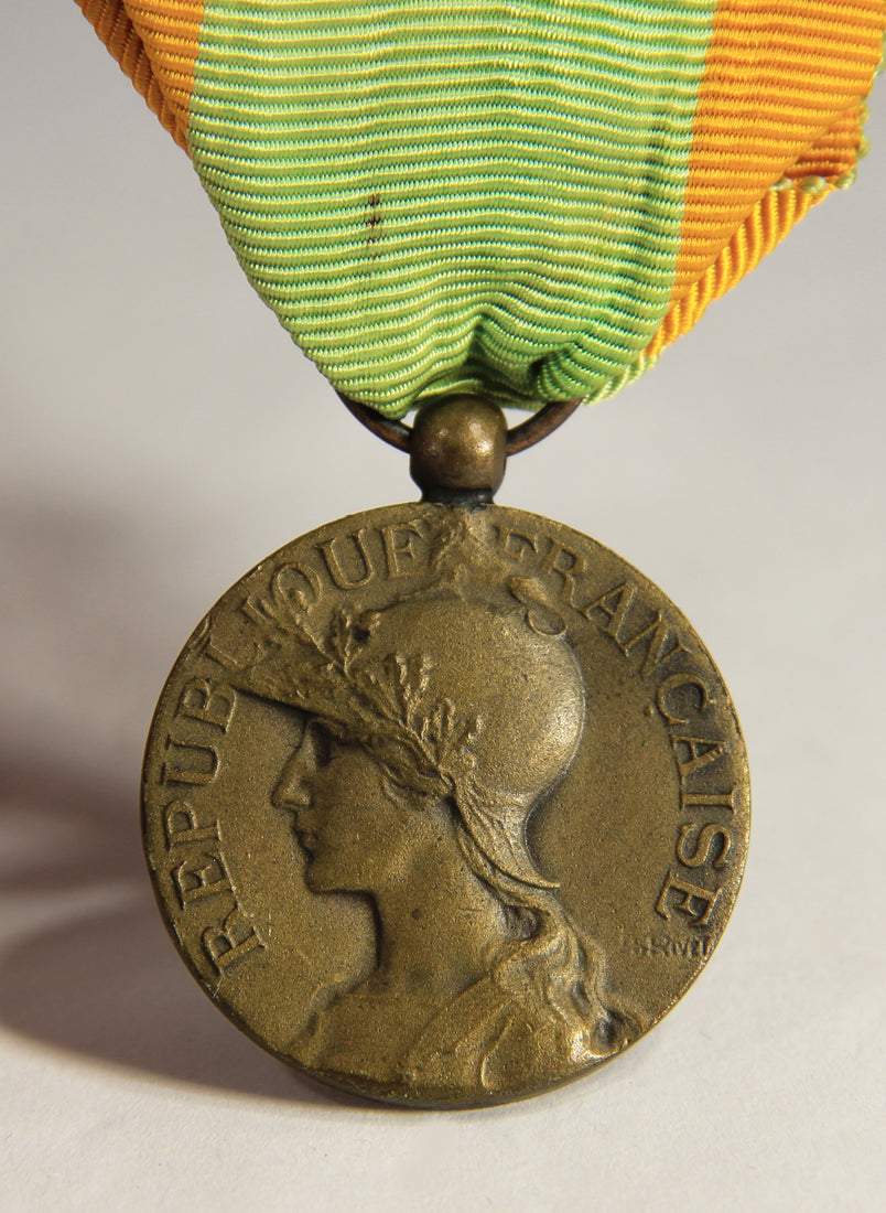 France 1914-1918 WWI Medal Volunteers Of The Great War Engagé Volontaire - Bronze L019483