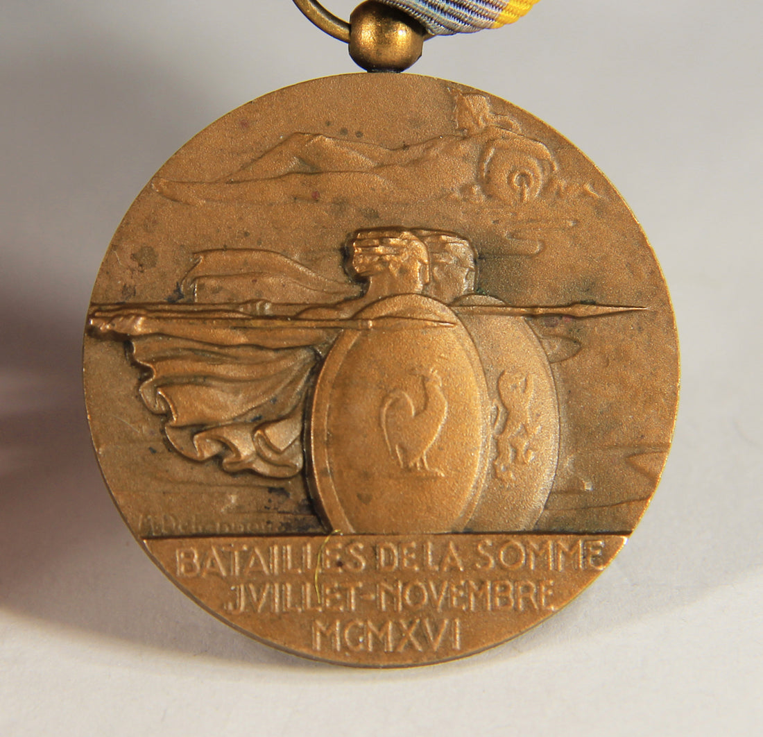 France 1956 WWI & WWII Médaille Commém. De La Bataille De La Somme - Bronze L019485