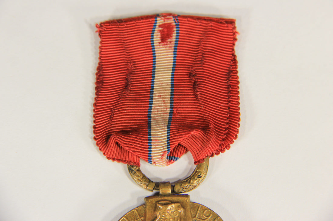 Czechoslovakia 1918 WWI Revolutionary Cross - Croix De La Révolution - Bronze L019496