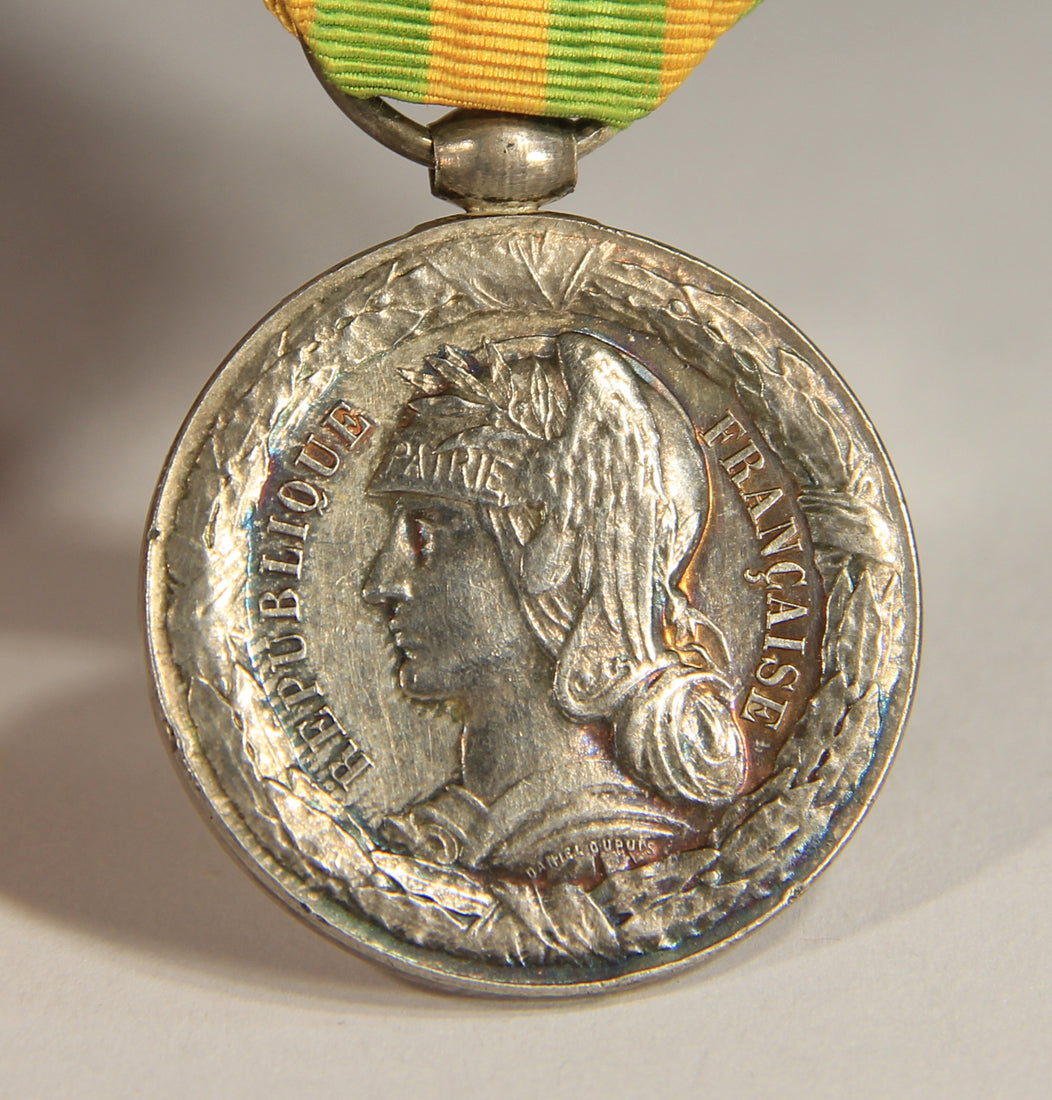 France 1885 Médaille Commémorative Du Tonkin - Armée De Terre 6 Batailles - Silver L019501