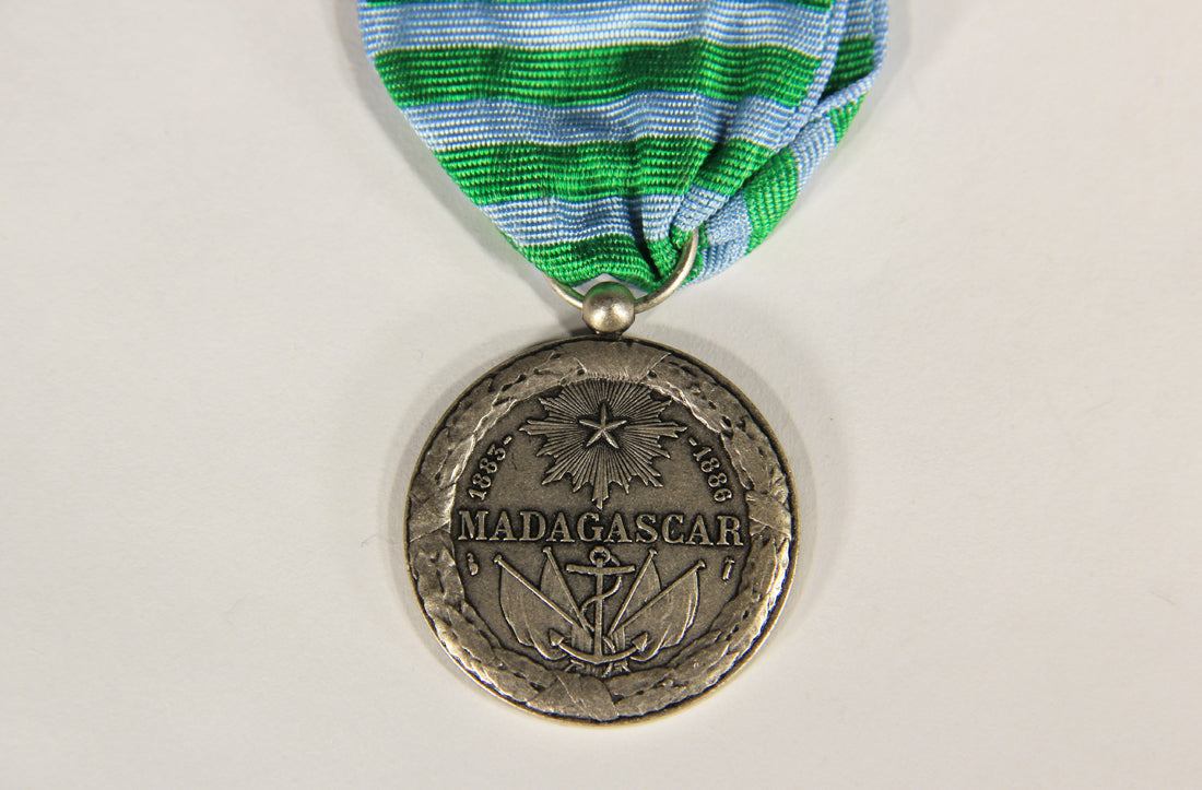 France 1886 Médaille Commémorative De Madagascar 1ère Expédition .950 Silver L019503