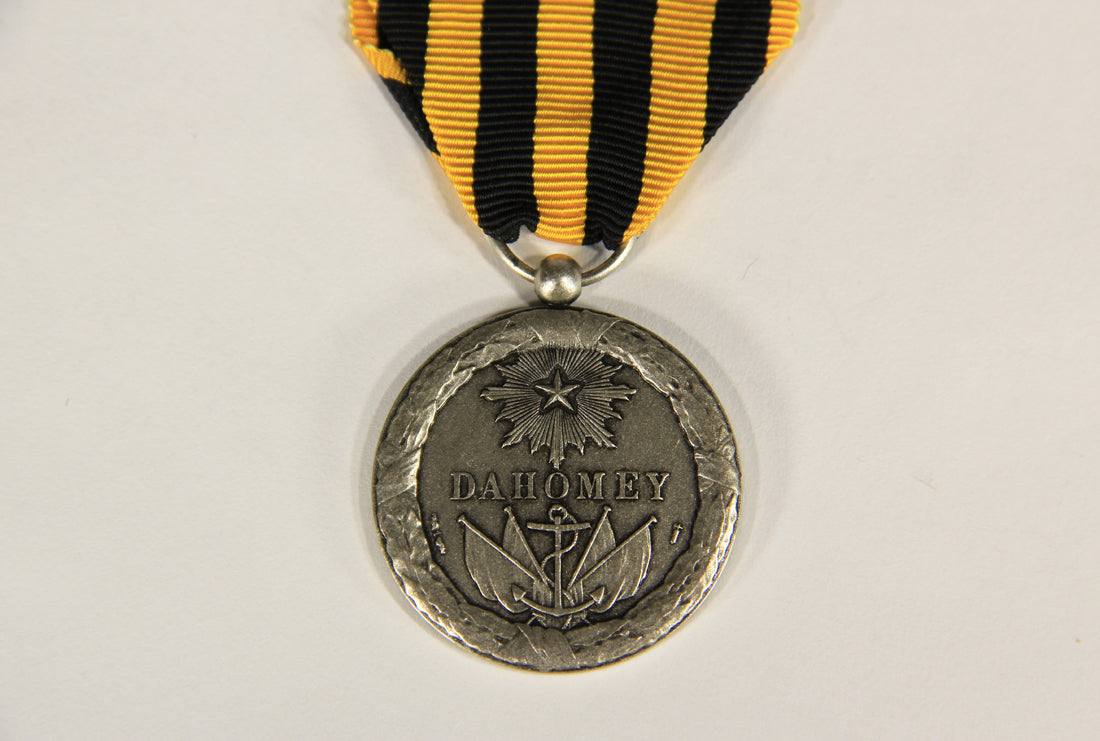 France 1892 Médaille Commémorative De L'Expédition Du Dahomey - .950 Silver L019504