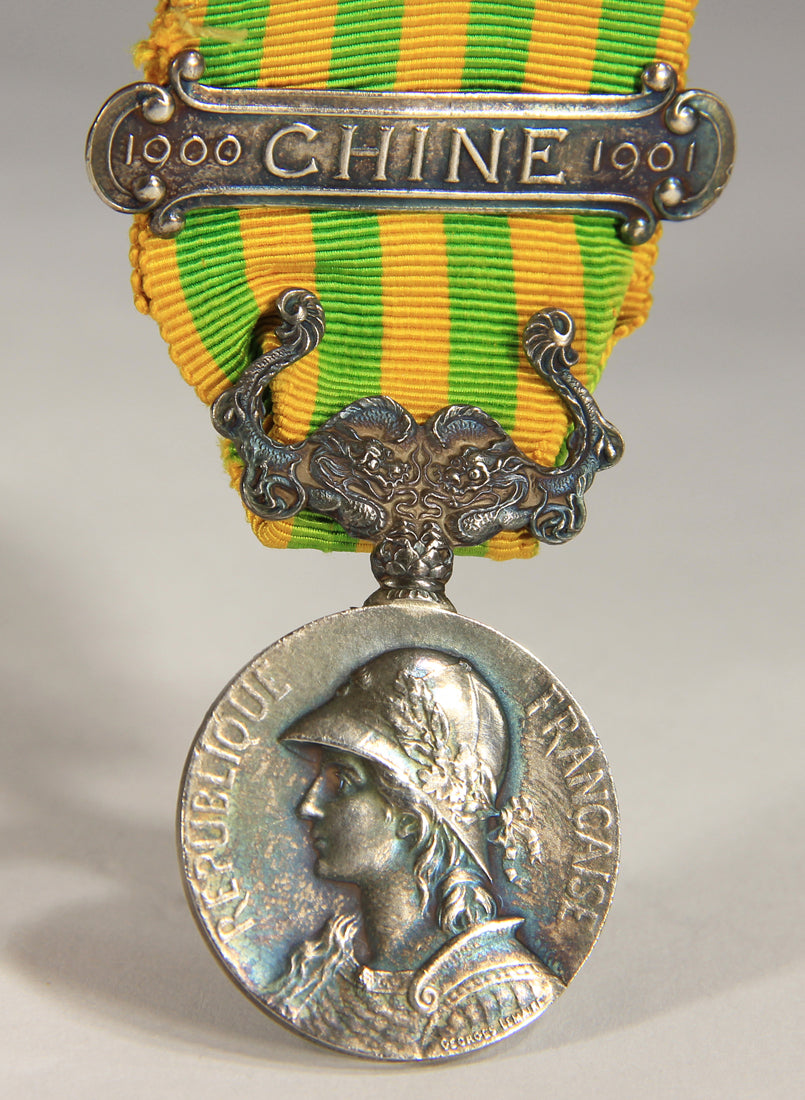 France 1901 Médaille Commémorative De L'Expédition De Chine - .950 Silver L019506