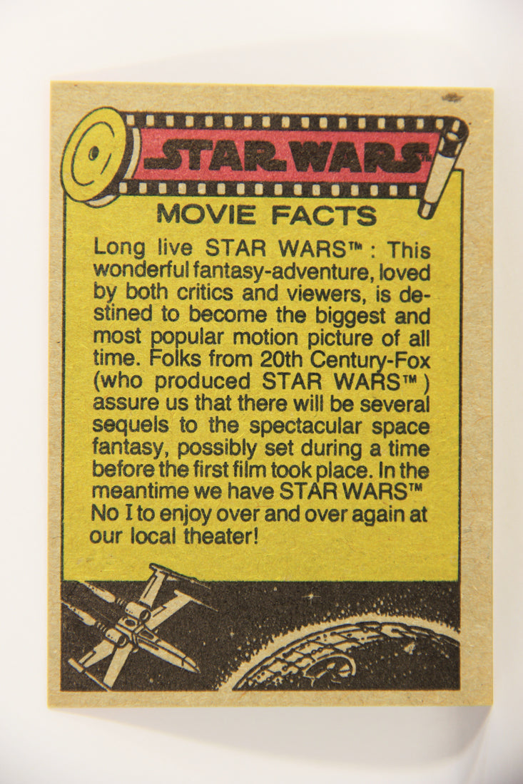 Star Wars 1977 Trading Card #75 Darth Vader Strangles A Rebel ENG Topps L019897