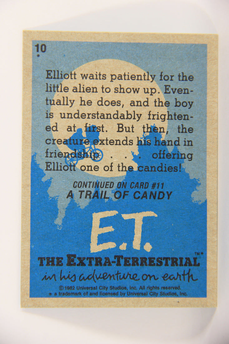 E.T. The Extra-Terrestrial 1982 Trading Card #10 Fear Of The Unknown ENG Topps L020975