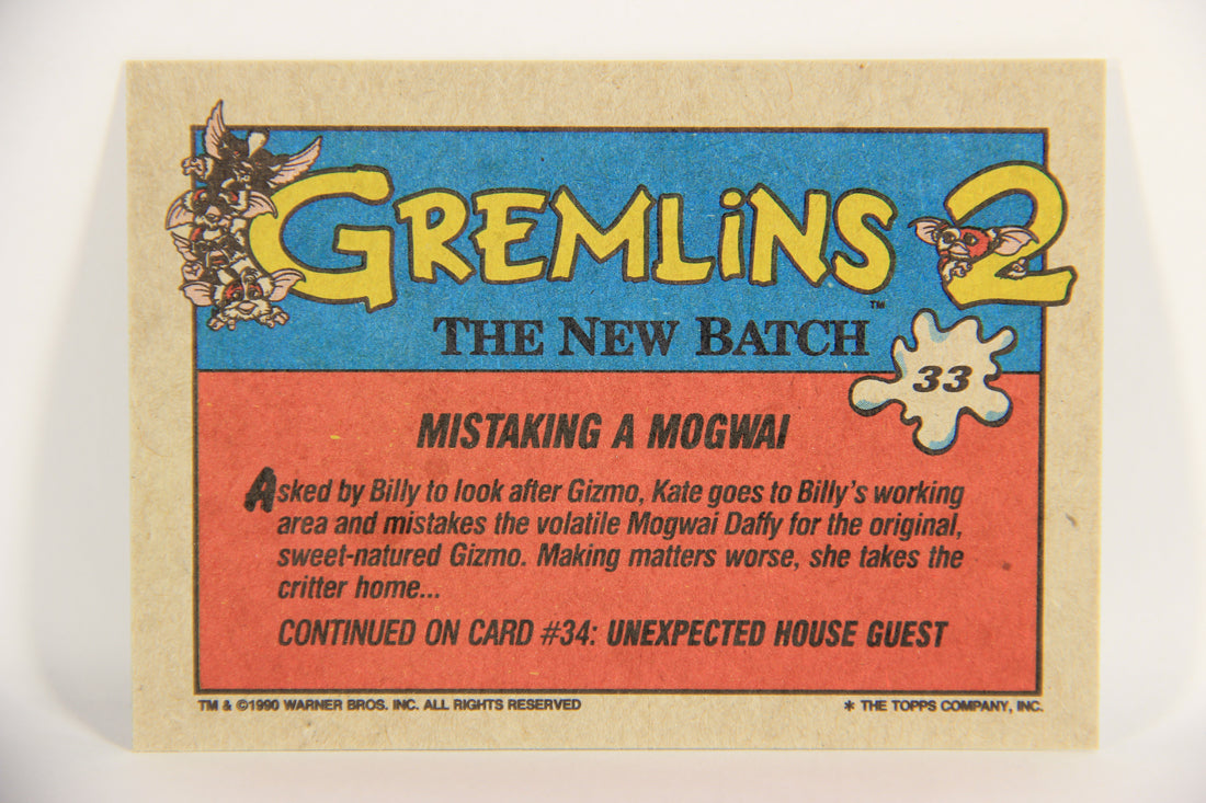 Gremlins 2 The New Batch 1990 Trading Card #33 Mistaking A Mogwai ENG L021079