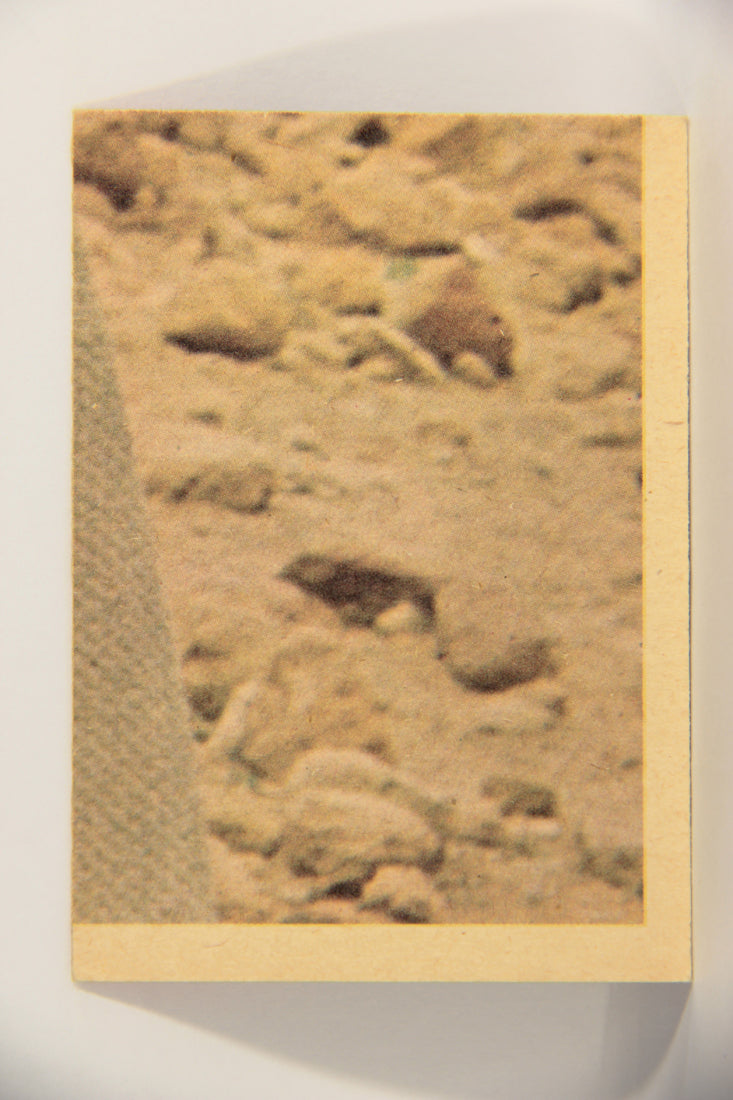 Star Wars 1977 Trading Card #89 The Imprisoned Princess Leia FR-ENG OPC L021515