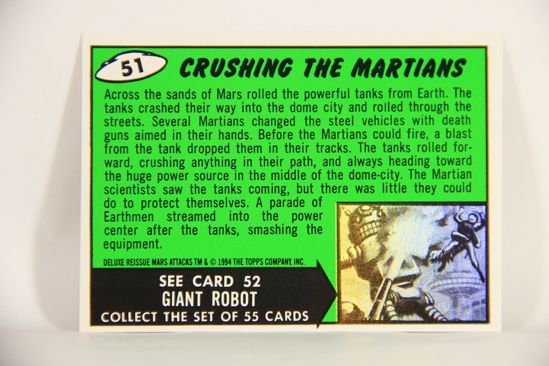 Mars Attacks 1994 Topps Trading Card #51 Crushing The Martians ENG Artwork L007314