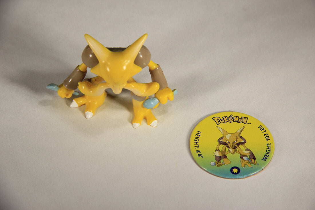 Pokemon 1998 Alakazam Generation 1 Tomy Figure With Pog Disc L010164