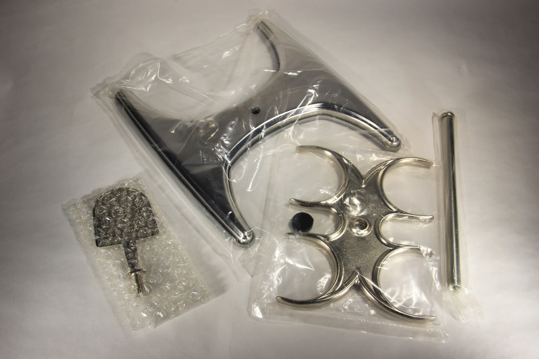 Alexander Keith's Beer Glassware Stand Boxed Man Cave Canada Nova Scotia L011455